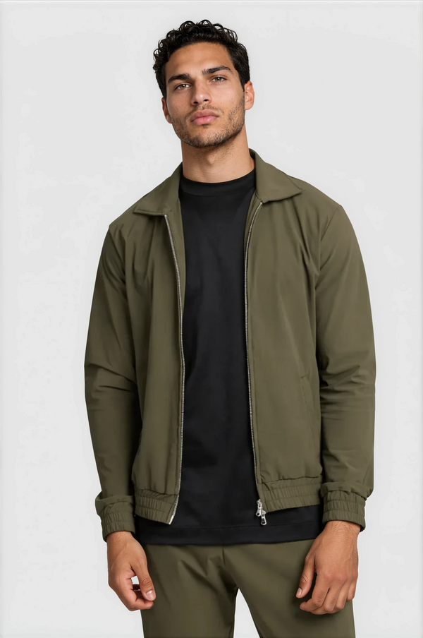 TECH SUIT CLASSIQUE — VERT OLIVE