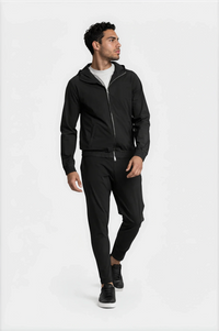 TECH SUIT À CAPUCHE — NOIR ONYX